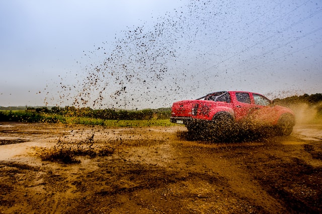 how to get truck unstuck from mud