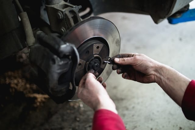 brake pads and rotors replacement