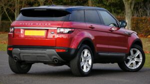 Jaguar-Land-Rover-Resumes-US-Car-Exports-Amid-Tariff-Challenges